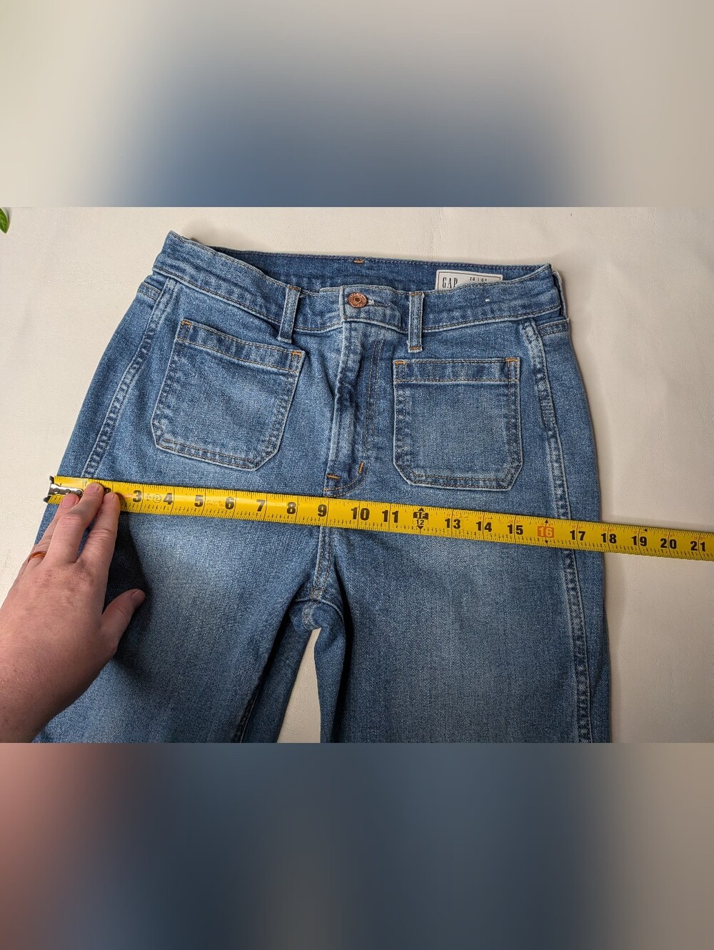 Gap 70's Flare High Rise Jeans Size 28 6r - Picture 7 of 10